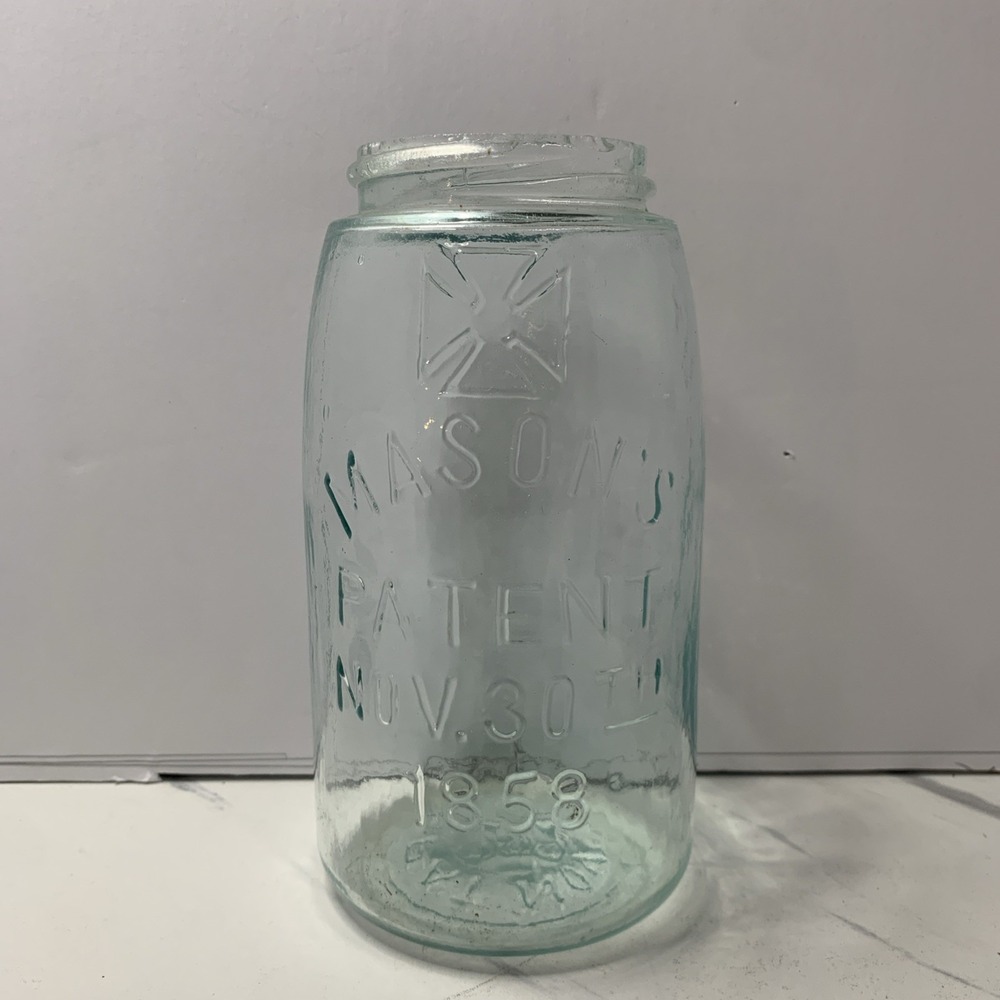 Antique Mason's Patent Nov 30th 1858 Quart  Jar.  No Lid 32oz